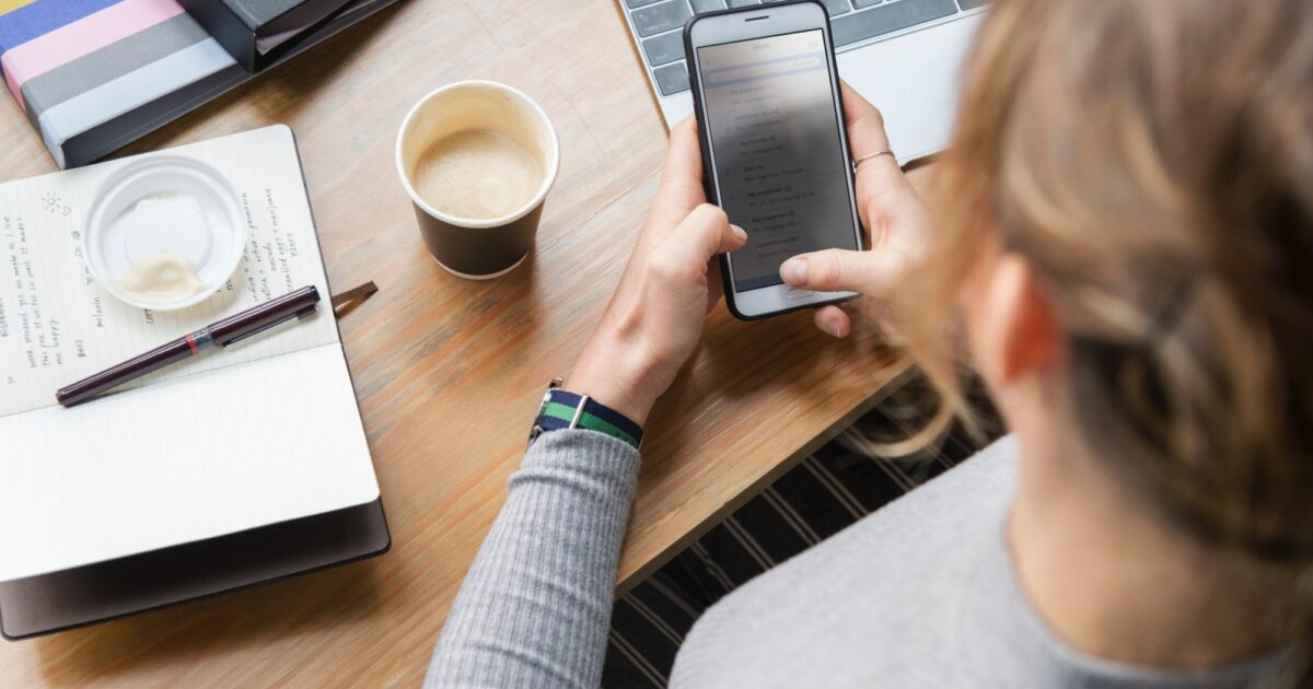 Easy Social Media | Social Media Marketing Agency Logo